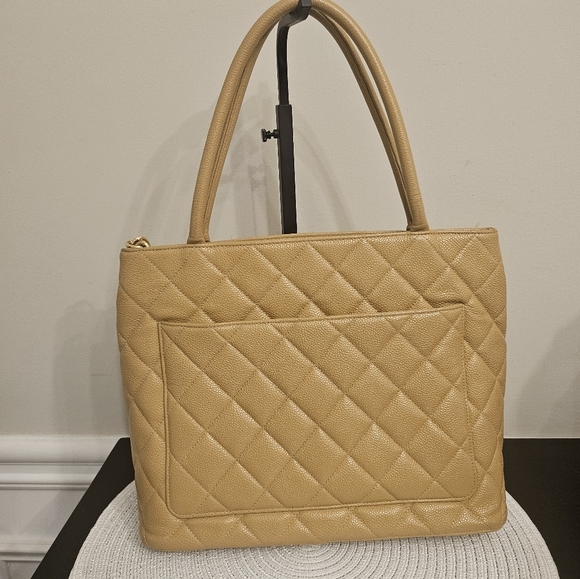 Authentic CHANEL Medallion Tote Bag in Beige Caviar Leather - Picture 3 of 16
